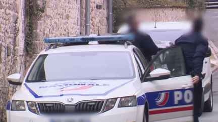 Accident de Pierre Palmade : les deux passagers de la voiture de l’humoriste sont recherchés (FRANCE 3)