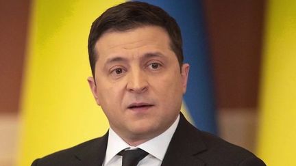 Guerre en Ukraine : qui est Volodymyr Zelensky, la cible numéro un des Russes ?