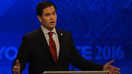 Le sénateur de Floride Marco Rubio, lors d'un débat entre les candidats à la primaire&nbsp;républicaine pour la présidentielle américaine, le 6 février 2016 à Manchester (New Hampshire). (JEWEL SAMAD / AFP)