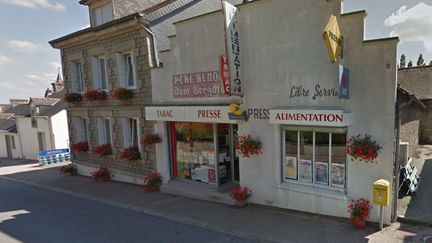 Le bureau de tabac de Saint-Gérand (Morbihan), où une fillette a été braquée. (CAPTURE GOOGLE STREET VIEW)