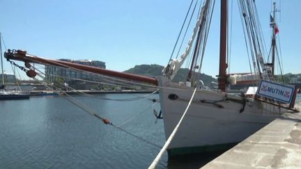 Cherbourg : le Mutin, plus vieux navire de la Marine, en escale (FRANCE 3)