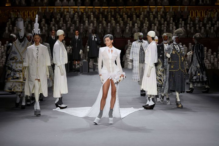 Défilé Thom Browne haute couture automne-hiver 2023-24 pendant la semaine de la mode, le 3 juillet 2023 à Paris (SHUTTERSTOCK/SIPA / SIPA)