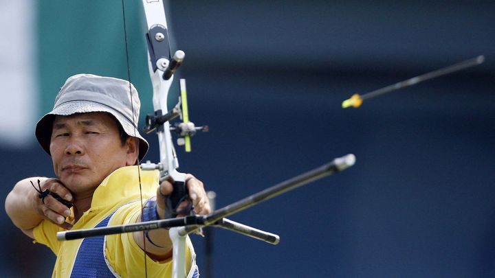 L'archer Baatarjav Dambadondog, premier champion paralympique de l'histoire de la Mongolie lors des Jeux de Pékin, le 14 septembre 2008. ('ACOREANO ORIENTAL' / ZH0076)