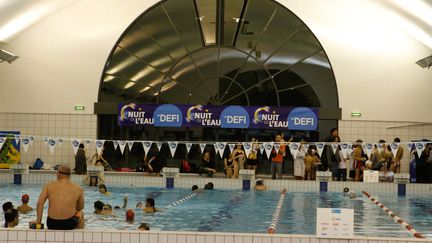 L'intérieur de la piscine de Puteaux (Hauts-de-Seine), le 31 mars 2012. (TIBOUL / TEAMSHOOT)