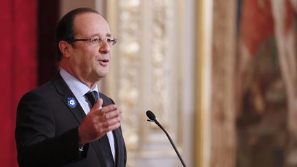 Fran&ccedil;ois Hollande &agrave; l'Elys&eacute;e, &agrave;&nbsp;Paris, le 11 novembre 2012. (KENZO TRIBOUILLARD / AFP)