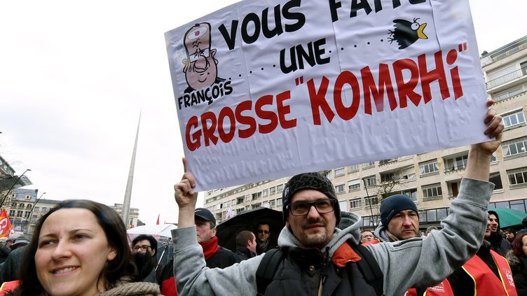 Demonstration against the El Khomri law in Valenciennes (North), March 31, 2016. (FRANCOIS LO PRESTI / AFP)