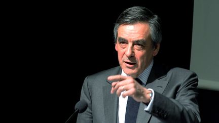 François Fillon dans les locaux des archives nationales, le 27 janvier 2017 à&nbsp;Pierrefitte-sur-Seine. (JEAN-CHARLES OLE / MAXPPP)