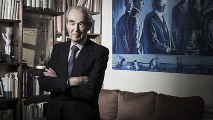 Robert Badinter dans son bureau, le 19 avril 2018 (JOEL SAGET / AFP)