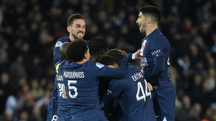 La joie des Parisiens après le but de l'Argentin Lionel Messi face à Toulouse, le 4 février 2023. (FRANCK FIFE / AFP)