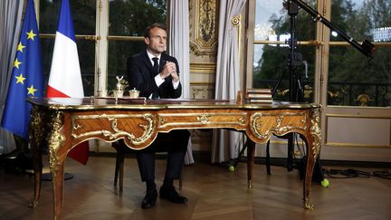 Coronavirus : les mesures drastiques d'Emmanuel Macron