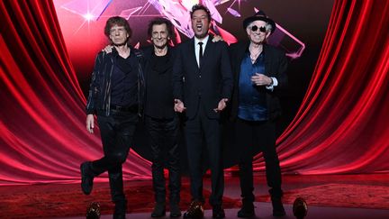 Londres, le 6 septembre 2023. Sir Mick Jagger, Ronnie Wood, Jimmy Fallon et  Keith Richards au lancement de leur nouvel album "Hackney Diamonds", à l'Hackney Empire. (2023 DAVID M. BENETT / ALAN CHAPMAN / GETTY IMAGES EUROPE)