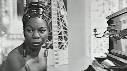 Un&nbsp;coffret rassemblant des titres de blues chantés par l'Américaine&nbsp;Nina Simone est sorti. (Capture d'écran Franceinfo)