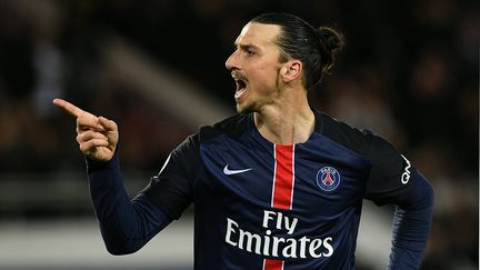 Zlatan Ibrahimovic,&nbsp;attaquant star du PSG, lors d'un match de Ligue 1 face à Rennes, au Parc des Princes, le 29 avril 2016. (FRANCK FIFE / AFP)