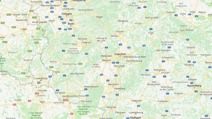 Une chienne a été ramenée à ses maîtres à Francfort (Allemagne), le 24 février 2018, après&nbsp;une fugue de 400 km&nbsp;jusqu'en Suisse. (GOOGLE MAPS)