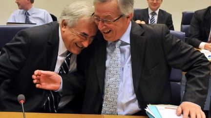 Dominique Strauss-Kahn et Jean-Claude Juncker (7 juin 2010) (GEORGES GOBET / AFP)