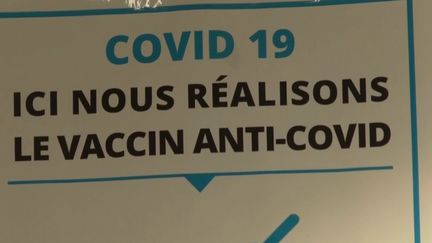 Covid-19 : la 7e vague s'accélère dans l'Hexagone