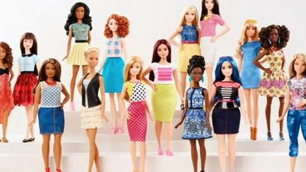 Barbie : comment la poupée, devenue culte, a su se réinventer au fil des années