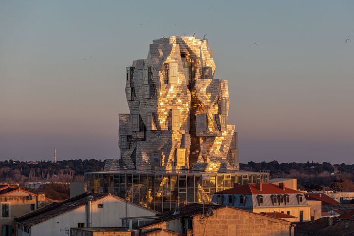 Tour Luma&nbsp;dessinée par Frank Gehry, janvier 2021, Luma Arles, Parc des Ateliers (© Adrian Deweerdt)