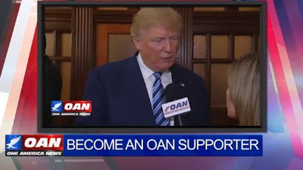 Le président américain Donald Trump apparaît dans une vidéo promotionnelle de la chaîne câblée One America News (OAN).&nbsp; (YOUTUBE / OAN)