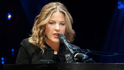 La chanteuse et pianiste canadienne Diana Krall sur scène en 2012.
 (Sebastian Kahnert / DPA / AFP)