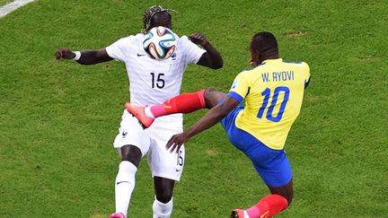 &nbsp; (Bacary Sagna a été titularisé avec les Bleus contre l'Équateur (0-0) © François-Xavier Marit/AP-SIPA)