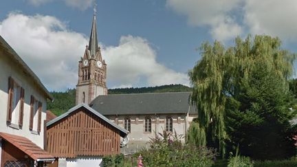 L'église de Wisembach (Vosges), en août 2015. (GOOGLE STREET VIEW / FRANCETV INFO)