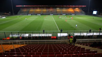 Le match entre le FC Chambly et Le Mans s'est joué à huis clos pour cause de coronavirus au stade Pierre Brisson de Beauvais, le 6 mars 2020 (Oise). (HASLIN / MAXPPP)