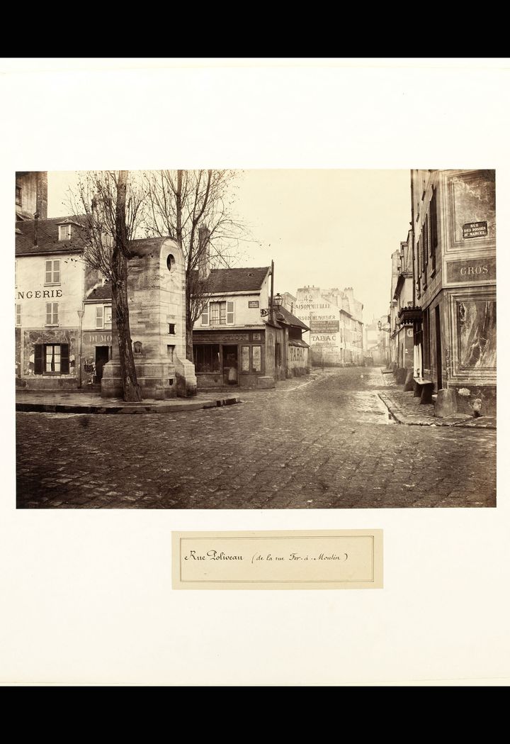 Charles Marville, "Rue Poliveau, de la rue du Fer à Moulin", Entre 1860 et 1875 
 (Musée Carnavalet, Histoire de Paris, Paris Musées)