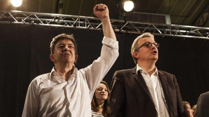 Jean-Luc M&eacute;lenchon, copr&eacute;sident du Parti de gauche (&agrave; g.), et Pierre&nbsp;Laurent, secr&eacute;taire national du PCF, le 5 juin 2013 &agrave; Rennes (Ille-et-Vilaine). (F.LEPAGE / SIPA)