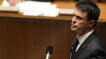 Valls annonce la création d'une "structure pour jeunes radicalisés"