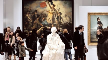 Le Louvre-Lens lors de son ouverture au public, le 4 décembre 2012
 (PHILIPPE HUGUEN / AFP)