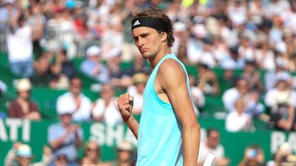 L'Allemand Alexander Zverev s'est défait de l'Italien Jannik Sinner au Masters 1000 de Monte-Carlo, vendredi 15 avril 2022. (LAURENT LAIRYS / LAURENT LAIRYS)