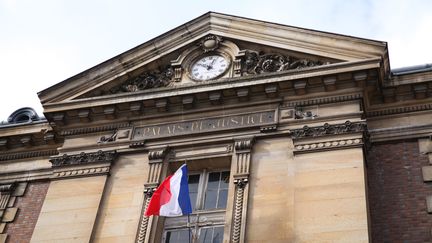 Le palais de justice de Versailles. (OLIVIER BOITET / MAXPPP)