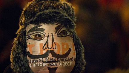 C'est finalement le mouvement des Indign&eacute;s en Espagne qui popularisera ce symbole. (JOEL SAGET / AFP)