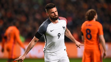 Olivier Giroud a trouvé le chemin des filets contre les Pays-Bas (FRANCK FIFE / AFP)