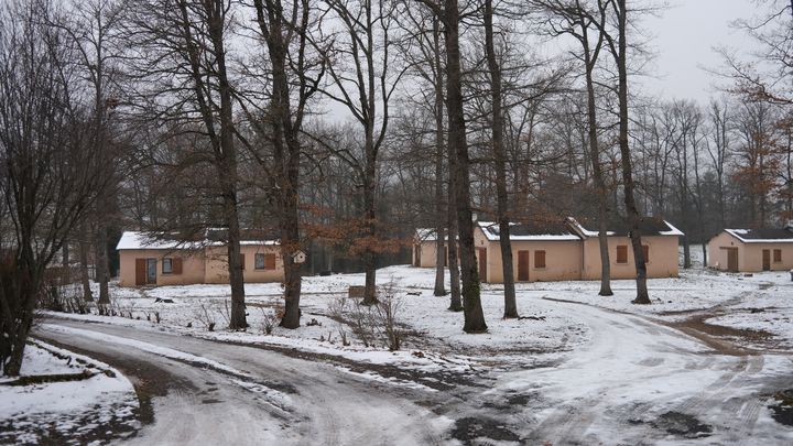 Le centre d'accueil de demandeurs d'asile de Saint-Beauzire (Haute-Loire), le 25 janvier 2023. (ROBIN PRUDENT / FRANCEINFO)