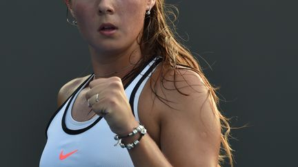 Daria Kasatkina rejoint au palmarès de l'épreuve Chris Evert, Steffi Graf ou Martina Hingis, toutes sacrées à Charleston avant d'avoir vingt ans.
 (PAUL CROCK / AFP)