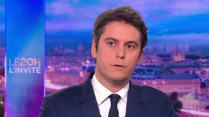 Mercredi 27 mars, sur TF1, Gabriel Attal a promis une réforme de l'assurance-chômage dès 2024, avec une entrée en vigueur à l'automne. Le Premier ministre a notamment évoqué la possibilité de réduire la durée d'indemnisation. (FRANCEINFO)