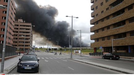 Espagne : incendie dans la plus grande décharge sauvage du pays