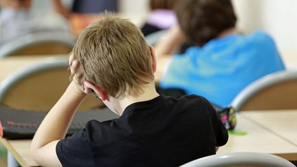 Un &eacute;l&egrave;ve dans une &eacute;cole &agrave; Quimperl&eacute; (Finist&egrave;re), le&nbsp;3 octobre 2014. (  MAXPPP)