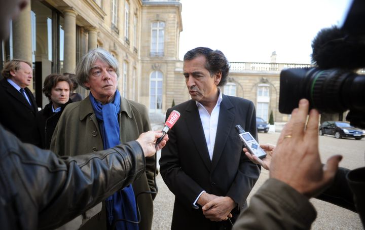 André Glucksmann et Bernard-Henri Lévy en 2007.
 (MARTIN BUREAU / AFP)