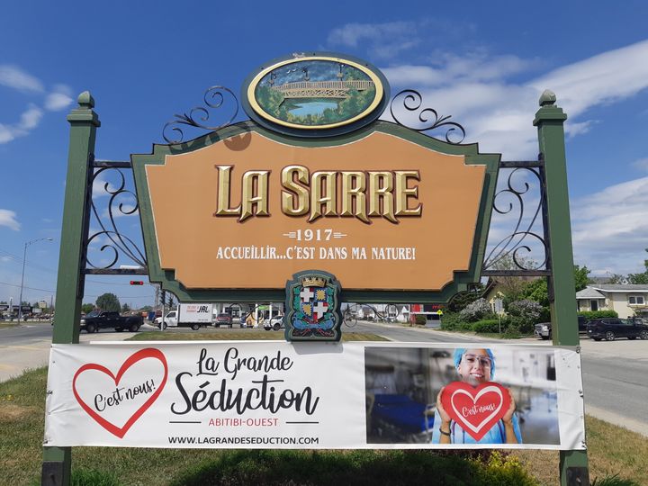 In Abitibi Témiscamingue (Quebec), municipalities attract young doctors through the operation "The Great Seduction".  (SOLENNE LE HEN / FRANCEINFO)