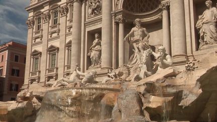 Italie : à Rome, la fontaine de Trevi bientôt payante ? (France 2)