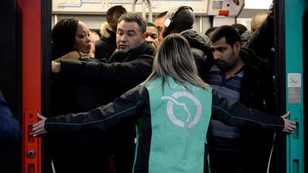 Réforme des retraites : les agents de la RATP poursuivent la grève