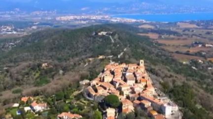 Chemin de traverse : Gassin, sur la route des templiers