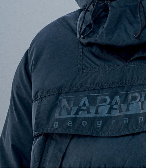 La veste&nbsp;Skidoo Infinity de la marque&nbsp;Napapijri, lancée en octobre 2019&nbsp; (NAPAPIJRI)