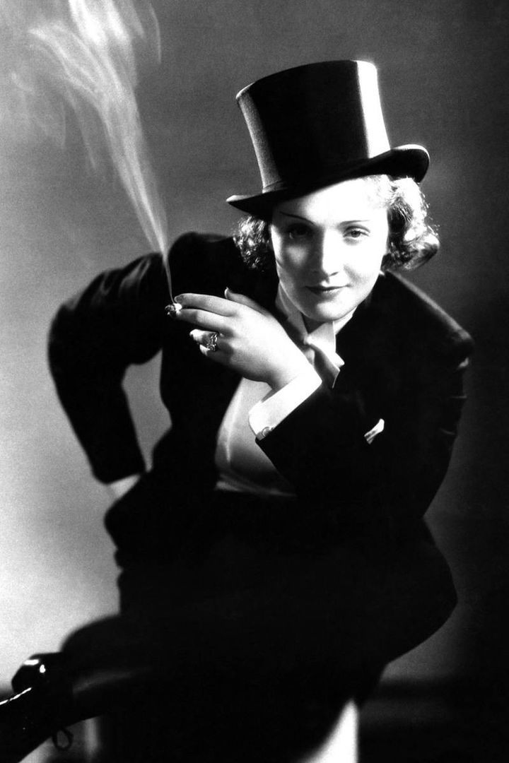 Coeurs brûlés, Marlene Dietrich collection, Berlin, 1930 
 (Eugene Robert Richee)