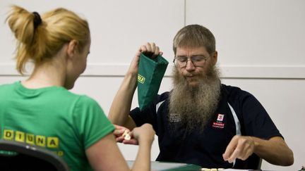 Le N&eacute;o-Z&eacute;landais Nigel Richards lors du championnat du monde de Scrabble anglophone, &agrave; Londres (Royaume-Uni), le 19 novembre 2014. (HEATHCLIFF O'MALLEY / REX / SIPA)