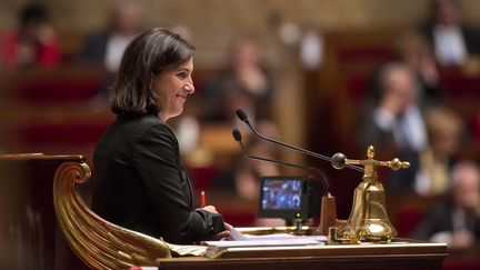 L'Assemblée rend hommage aux 33 premières femmes élues députées