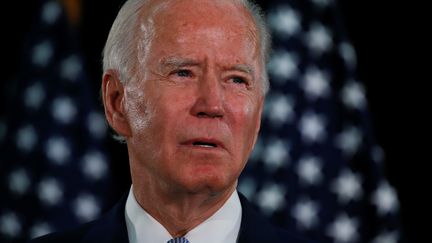 Le candidat démocrate aux élections présidentielles américaines Joe Biden, le 5 juin 2020, lors d'une conférence de presse à Dover dans le Delaware. (JIM BOURG / REUTERS)